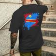 コンゴ民主共和国の国旗付きサッカーボール メンズTシャツ バックプリント 彼への贈り物
