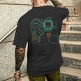 コンピュータープロセッサー、マイクロチップ、テクノロジー メンズTシャツ バックプリント 彼への贈り物