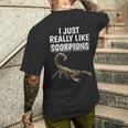 サソリの名言 I Just Really Likecorpions 洋服のサソリ メンズTシャツ バックプリント 彼への贈り物