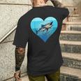 バラクーダ レトロ ハート バラクーダ 釣り 海水魚好き メンズTシャツ バックプリント 彼への贈り物