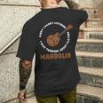 マンドリン演奏について考える ミュージシャン ブルーグラス メンズTシャツ バックプリント 彼への贈り物