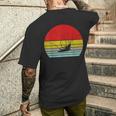 レトロ モスキート ヴィンテージ 蚊 バイト クーラー エイデス 蚊 メンズTシャツ バックプリント 彼への贈り物