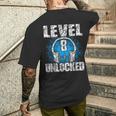 レベル8 アンロック バースデー 8歳 ゲーマー メンズTシャツ バックプリント 彼への贈り物
