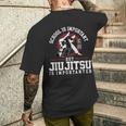 柔術学校は重要ですが、柔術は重要です メンズTシャツ バックプリント 彼への贈り物
