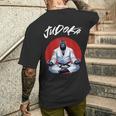 柔道ゴリラ 日本のグラップリング柔道家 メンズTシャツ バックプリント 彼への贈り物