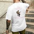 70年代のオールドマンギターを過小評価しないでください メンズTシャツ バックプリント 彼への贈り物
