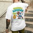 8歳の誕生日 男の子 8歳 サッカー フットボール選手 誕生日 メンズTシャツ バックプリント 彼への贈り物