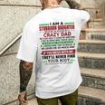 Sono Una Figlia Testarda Perchéonoiziata Da Un Papà Pazzo T-shirt da uomo con stampa posteriore Regalos para él