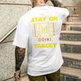 Stay On Target-ディスクゴルフtシャツ メンズTシャツ バックプリント 彼への贈り物
