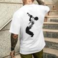 ジャズ&ブルースミュージシャン アーティスト トランペット ミュージックシルエット メンズTシャツ バックプリント 彼への贈り物