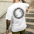 ニュージーランド ハンマーヘッド サメ サークル シンボル マオリ族。 メンズTシャツ バックプリント 彼への贈り物