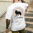 ライフ・イズ・ベターシェットランド・シープドッグ・シェルティ・レインボー・ドッグ・マム メンズTシャツ バックプリント 彼への贈り物