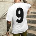 数字 9 太字 ブラック メンズTシャツ バックプリント 彼への贈り物