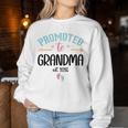 Promoted To Grandma Est 2026 Nana First Time Grandmother '26 レディーススウェットシャツ 面白い贈り物