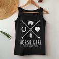 Horse Girl Wild And Free Arrow 馬好き乗馬tシャツ レディースタンクトップ 面白い贈り物
