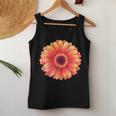 開花期のハンサムなガーベラの花 レディースタンクトップ 面白い贈り物