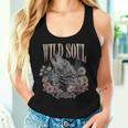 Wildoul Howling Wolf Among Flowers And Forest レディースタンクトップ 彼女への贈り物