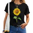 ヒマワリ 夏 花 庭 自然 レディースTシャツ