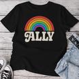 Lgbtq Ally Pocket Retrointage Gay Pride Lgbt Rainbow Flag レディースTシャツ 面白い贈り物