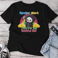 Spoiler Alert You're All Gonna Die Rainbow Cute Grim Reaper レディースTシャツ 面白い贈り物