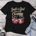 さくらんぼが大好きな女の子チェリーフルーツ好き レディースTシャツ 面白い贈り物