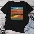 夏をテーマにしたカラフルな花畑 レディースTシャツ 面白い贈り物