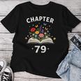 第79章 79歳 誕生日 お祝い 花本 レディースTシャツ 面白い贈り物