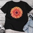 開花期のハンサムなガーベラの花 レディースTシャツ 面白い贈り物