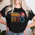 56歳の誕生日プレゼント 56歳 男性 女性 レトロ ヴィンテージ 1970 レディースTシャツ 彼女への贈り物