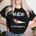 Bee Different Redbee アクアリストへのプレゼント シュリンプ レディースTシャツ 彼女への贈り物