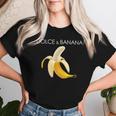 Dolce And BananaCute Graphic Banana レディースTシャツ 彼女への贈り物