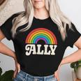 Lgbtq Ally Pocket Retrointage Gay Pride Lgbt Rainbow Flag レディースTシャツ 彼女への贈り物