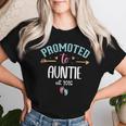 Promoted To Auntie 2026 First Time Aunt Est 2026 Aunty To Be レディースTシャツ 彼女への贈り物