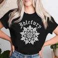 バック プリントを見る Idle Fury Mandala 白いマンダラ タトゥー アート レディースTシャツ 彼女への贈り物