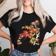 メープルの葉 秋 紅葉 日本美術 花の絵 花 日本画 新版画 レディースTシャツ 彼女への贈り物