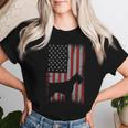 愛国的 アメリカ国旗 シュナウザー 恋人 ギフト 男性 女性 犬 レディースTシャツ 彼女への贈り物