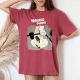 Trashed Panda ミーム アライグマ 面白いアート レディースオーバーサイズコンフォートTシャツ Crimson