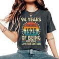 ヴィンテージ 1929 94 歳男性女性面白い誕生日アパレル レディースオーバーサイズコンフォートTシャツ Pepper