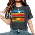 夏をテーマにしたカラフルな花畑 レディースオーバーサイズコンフォートTシャツ Pepper