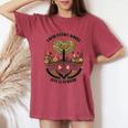 Faith Grows Where Love Is Planted キリスト教の言葉 レディースオーバーサイズコンフォートTシャツ Crimson