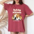 かわいいイングリッシュブルドッグ Momma Bullie Love At Firstight レディースオーバーサイズコンフォートTシャツ Crimson