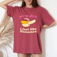 残念な女の子私はバナナが好き ゲイデート レディースオーバーサイズコンフォートTシャツ Crimson