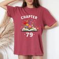 第79章 79歳 誕生日 お祝い 花本 レディースオーバーサイズコンフォートTシャツ Crimson