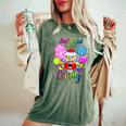 Just A Girl Who Loves Candy、レインボースイーツテスターギフト レディースオーバーサイズコンフォートTシャツ Moss