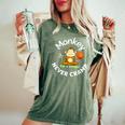 Monkey Never Cramp Eat A Banana Basketball レディースオーバーサイズコンフォートTシャツ Moss