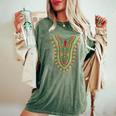 インド、衣装アフリカ、アフリカ、女性、子供、男性 レディースオーバーサイズコンフォートTシャツ Moss