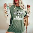 キケ・ヘルナンデス This Girl Loves Gameday レディースオーバーサイズコンフォートTシャツ Moss