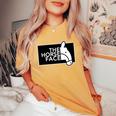 ザ・ホース・フェイス The Horse Face 午年 馬【十二支 干支】2026年 ブランド パロディ 長袖tシャツ レディースオーバーサイズコンフォートTシャツ Mustard