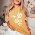 ハチドリ、ハイビスカス、花、男性、女性、子供 Tropical Hummingbird Hibiscus Flowers レディースオーバーサイズコンフォートTシャツ Mustard