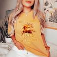 伝説の1966年 火の馬の年 60歳の誕生日 男性 女性 レディースオーバーサイズコンフォートTシャツ Mustard